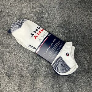 Tommy Hilfiger Men's White and Gray Casual Socks